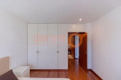 Apartamento T3 para Venda em Arcozelo