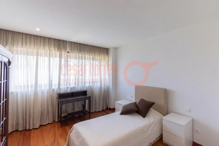 Apartamento T3 para Venda em Arcozelo Foto 13