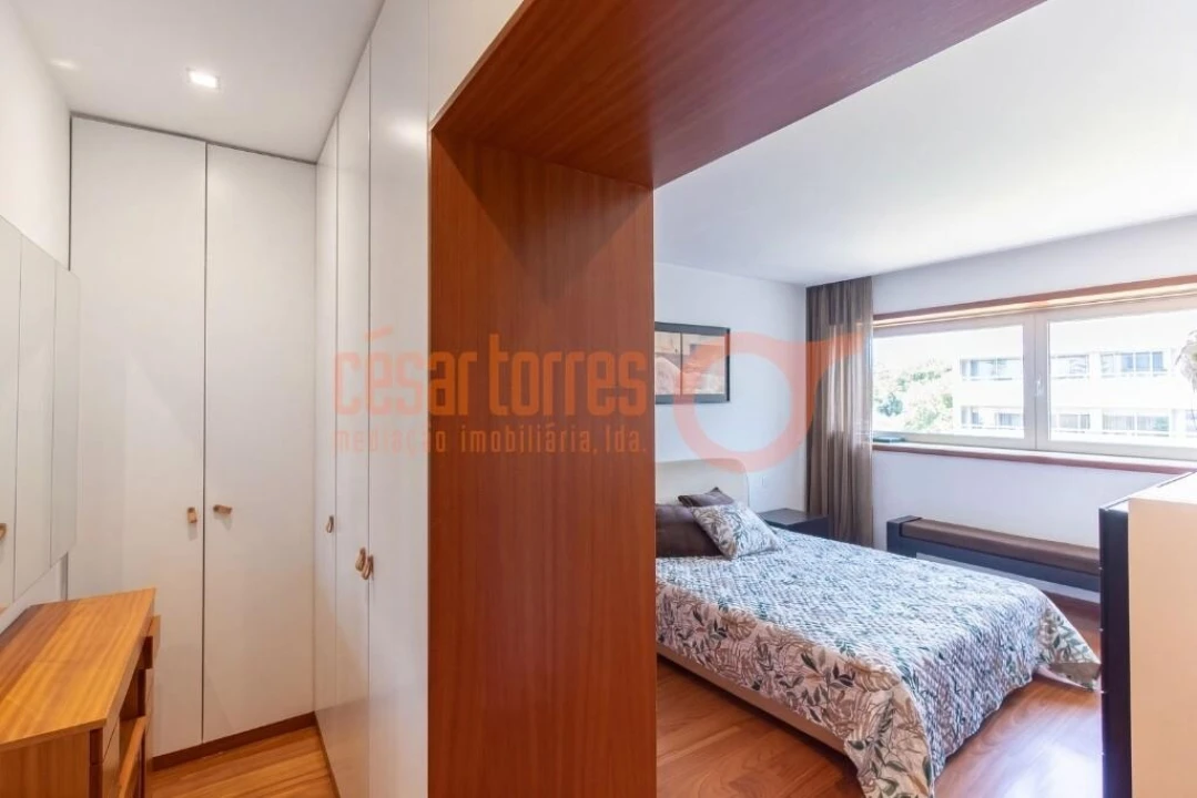 Apartamento T3 para Venda em Arcozelo Foto 12