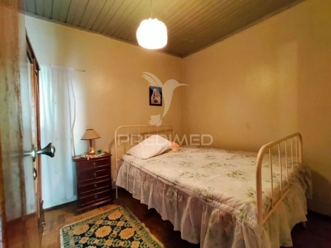 Moradia T2 para Venda em Alcanede Foto 11