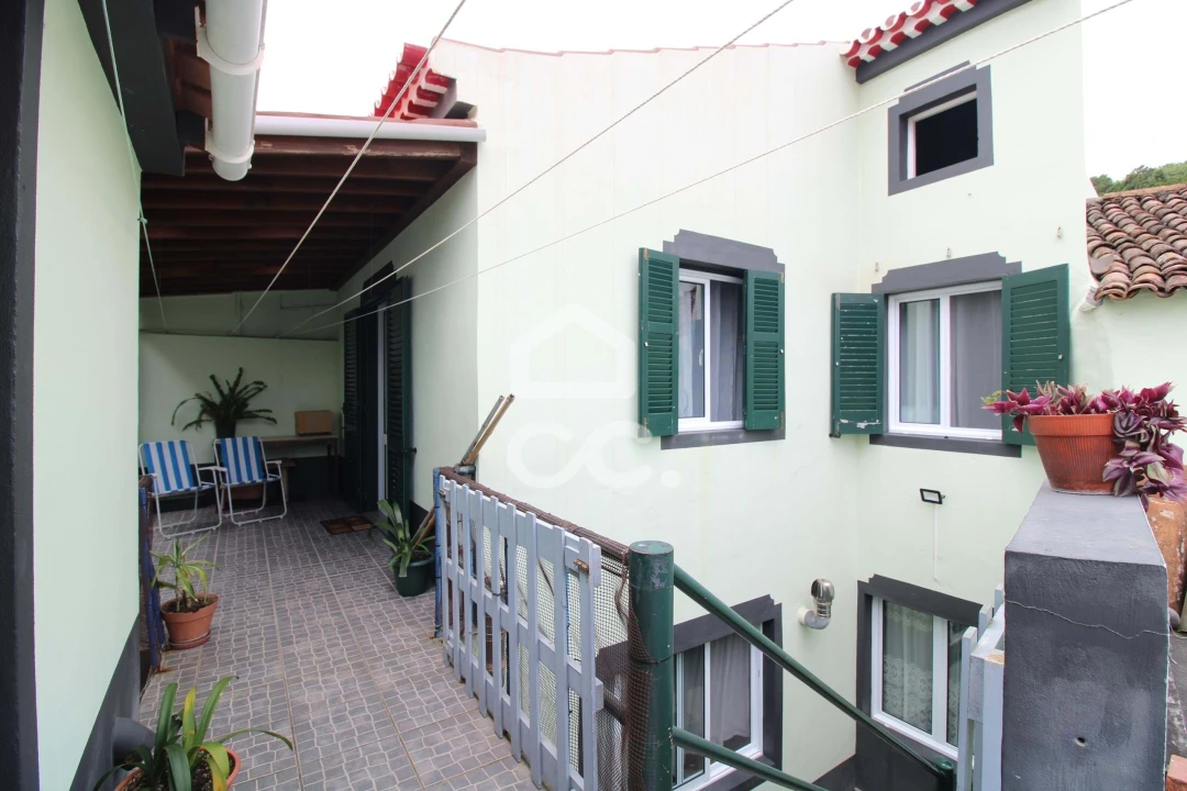 Moradia T3 para Venda em Povoação Foto 16