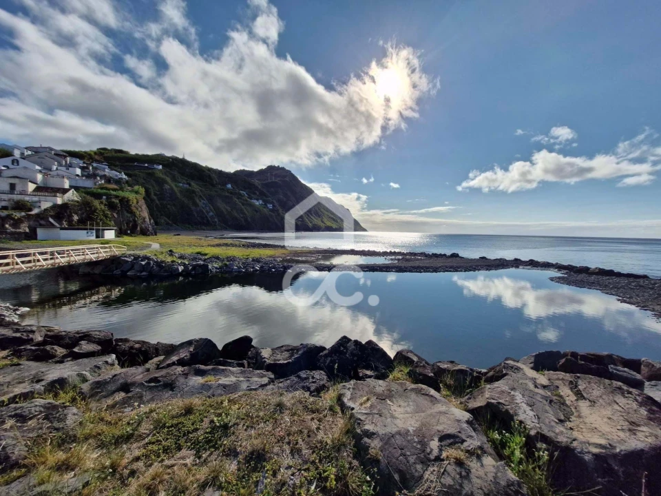 Moradia T3 para Venda em Povoação Foto 2