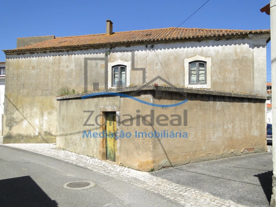 Moradia T16 para Venda em Abrigada e Cabanas de Torres Foto 2