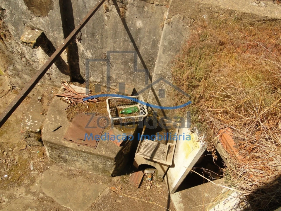 Moradia T16 para Venda em Abrigada e Cabanas de Torres Foto 11