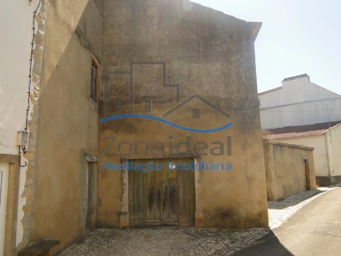 Moradia T16 para Venda em Abrigada e Cabanas de Torres Foto 4