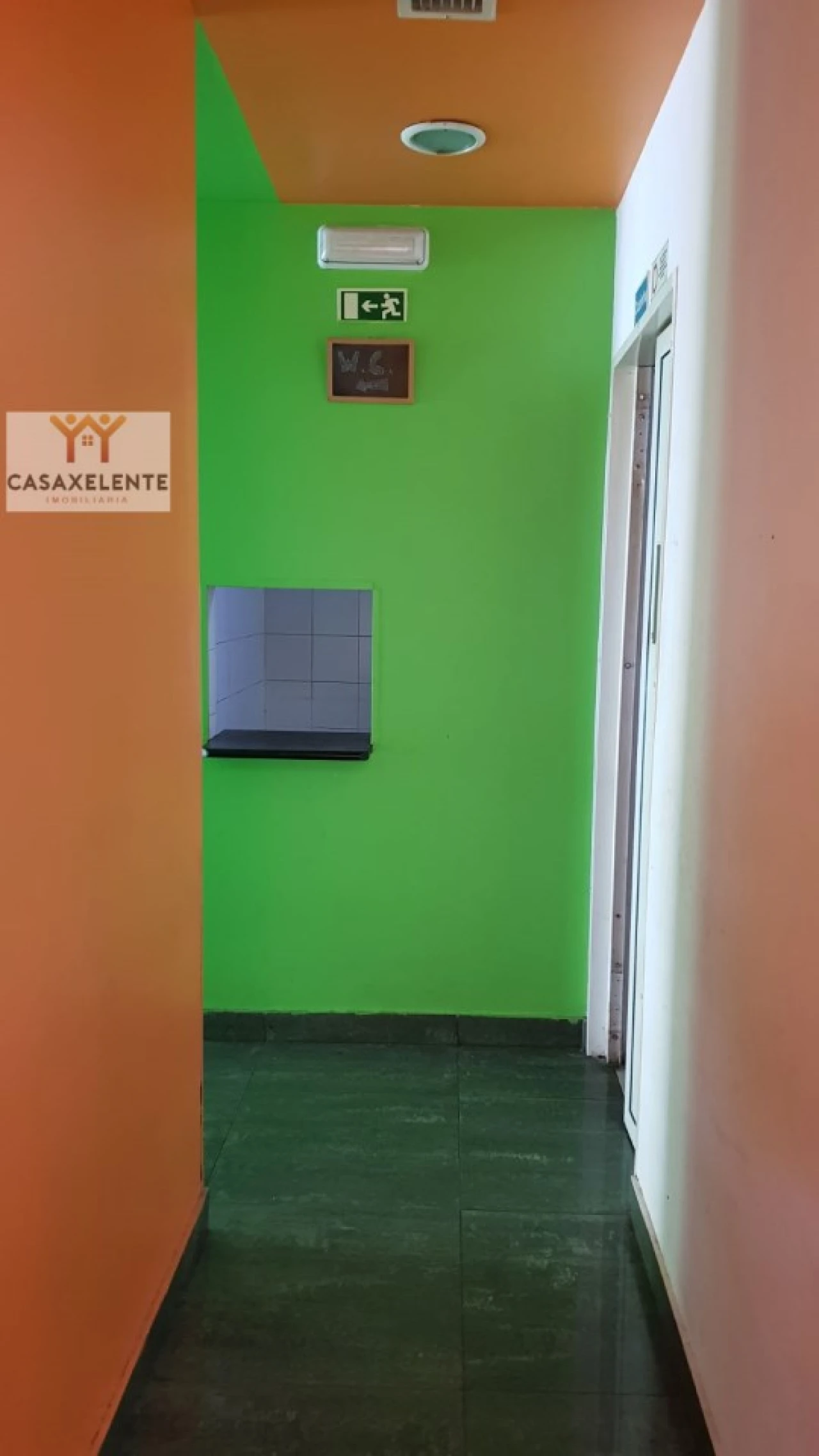 Loja para Arrendamento em Pontinha e Famões Foto 7