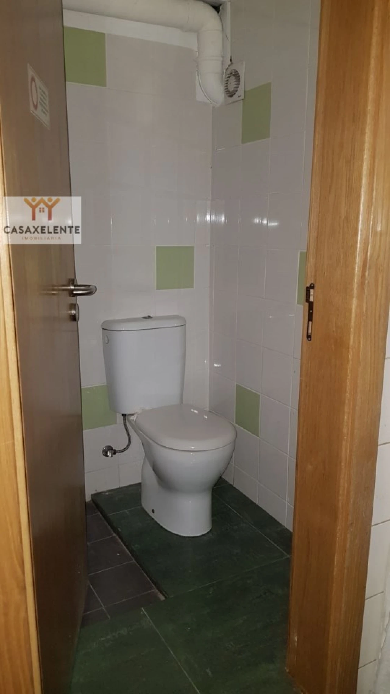 Loja para Arrendamento em Pontinha e Famões Foto 10