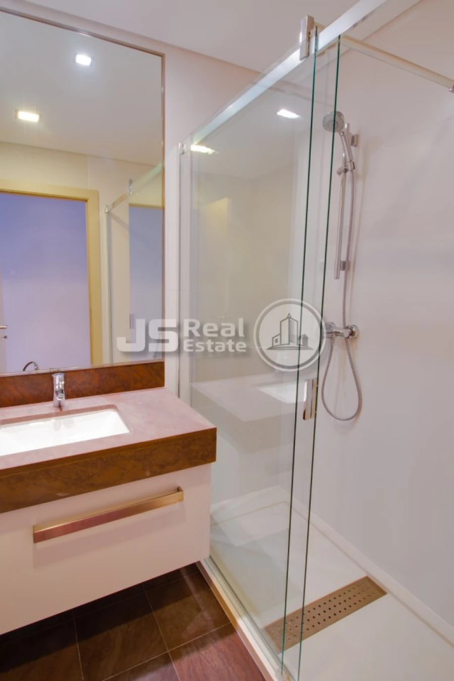 Apartamento T2 para Venda em São Martinho Foto 9