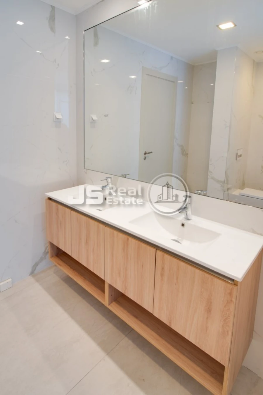 Apartamento T2 para Venda em São Martinho Foto 13