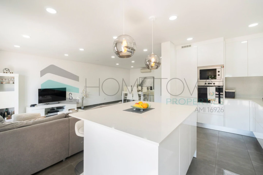 Moradia T3 para Venda em Albufeira e Olhos de Água Foto 9