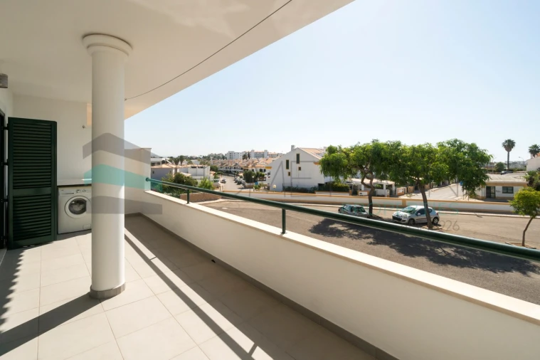 Moradia T3 para Venda em Albufeira e Olhos de Água Foto 23