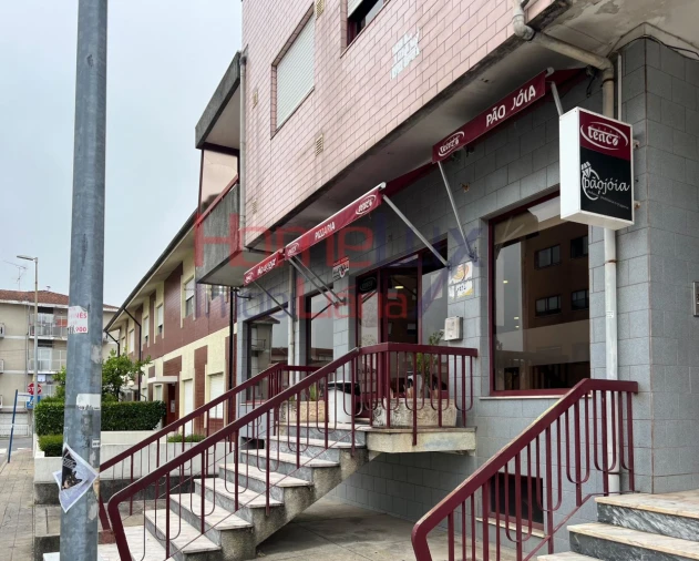 Negócio para Arrendamento em Ermesinde Foto 2