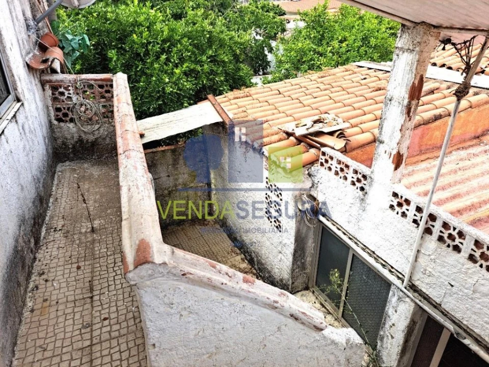 Moradia T3 para Venda em Cabeça Gorda Foto 24