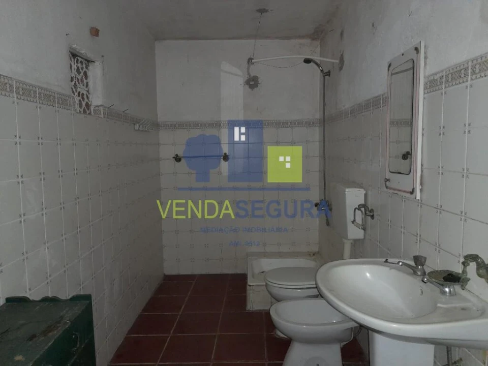 Moradia T3 para Venda em Cabeça Gorda Foto 19