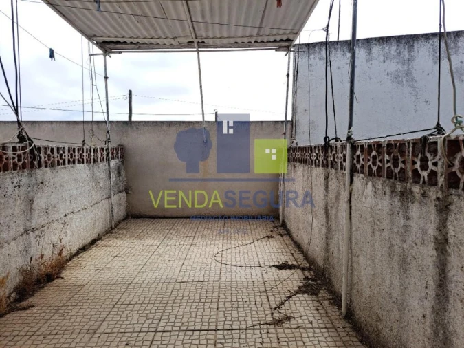 Moradia T3 para Venda em Cabeça Gorda Foto 25