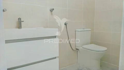 Loja para Venda em Alto do Seixalinho, Santo André e Verderena