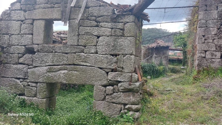 Moradia para Venda em Goães Foto 5