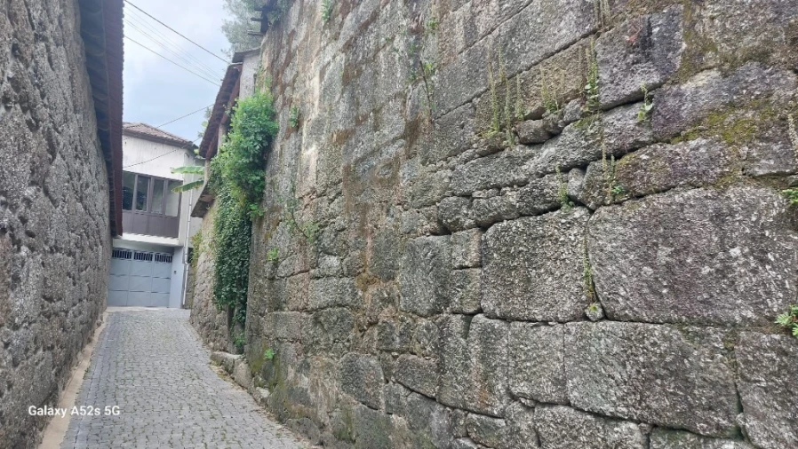 Moradia para Venda em Goães Foto 9