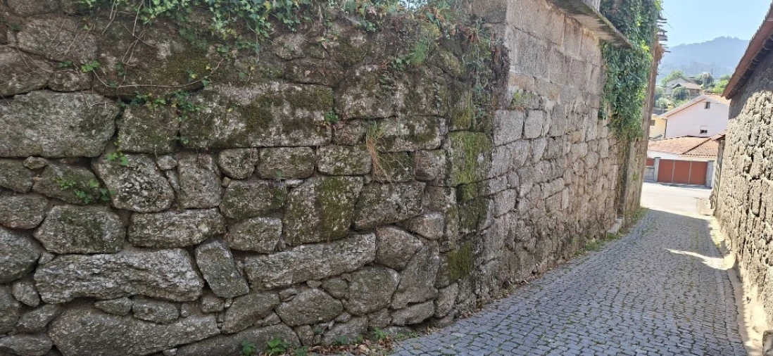 Moradia para Venda em Goães Foto 15