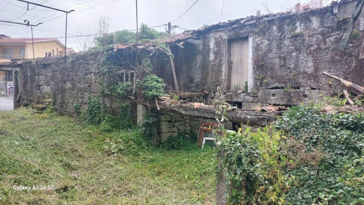 Moradia para Venda em Goães Foto 4