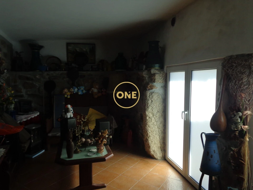 Moradia T3 para Venda em Negrões Foto 27