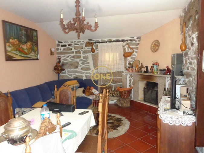 Moradia T3 para Venda em Negrões Foto 13