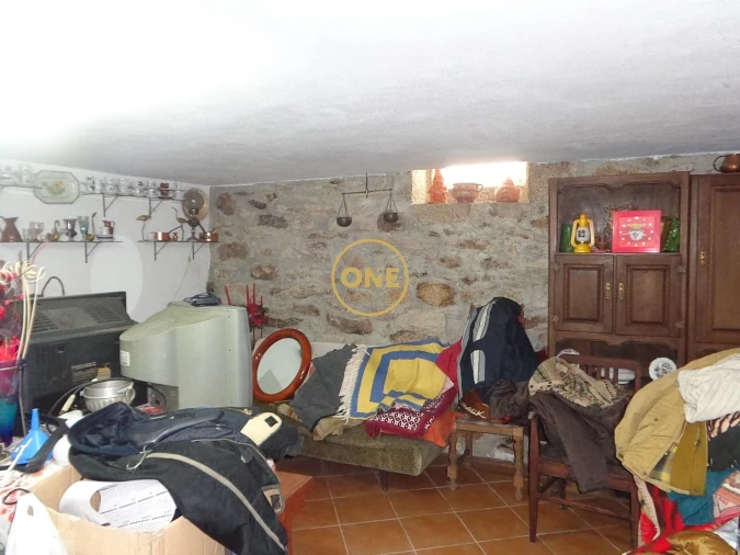 Moradia T3 para Venda em Negrões Foto 28