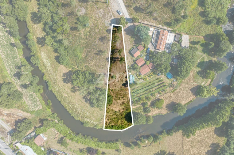 Terreno para Venda em Aguiar de Sousa Foto 7