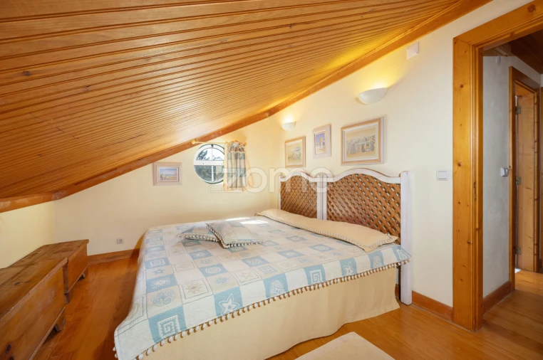 Quinta T4 para Venda em Nossa Senhora do Pranto Foto 24