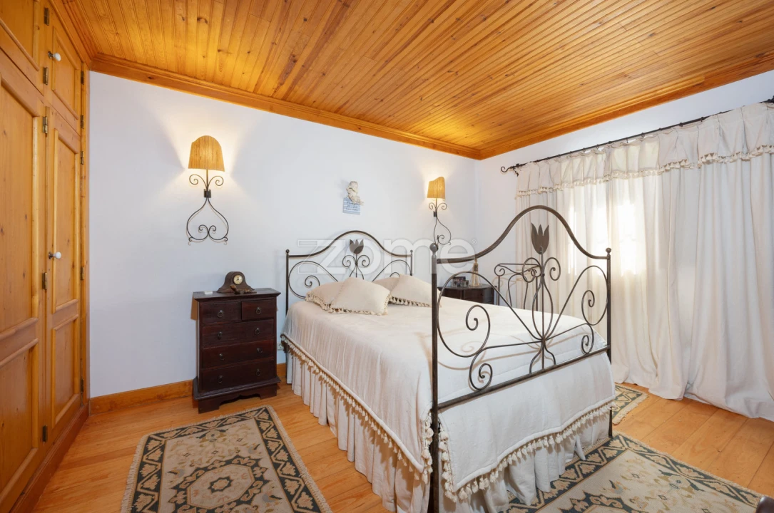 Quinta T4 para Venda em Nossa Senhora do Pranto Foto 20