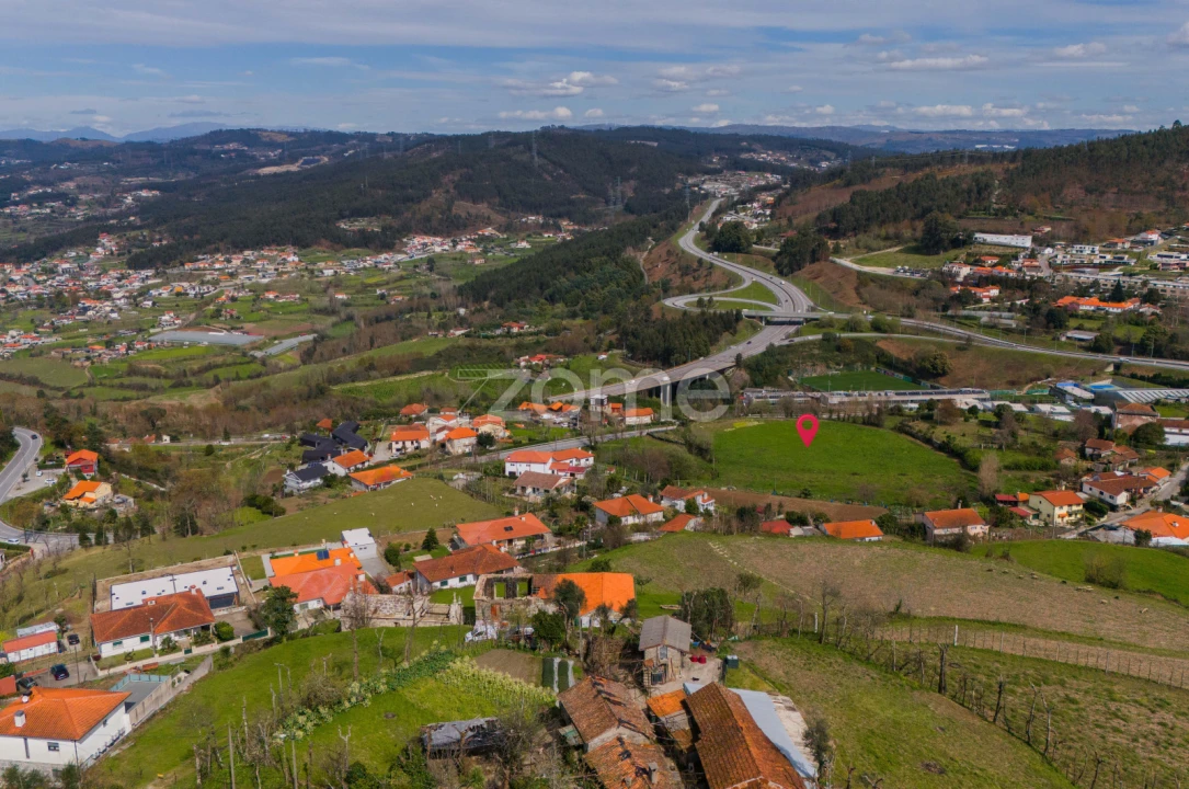 Terreno para Venda em Mesão Frio Foto 4