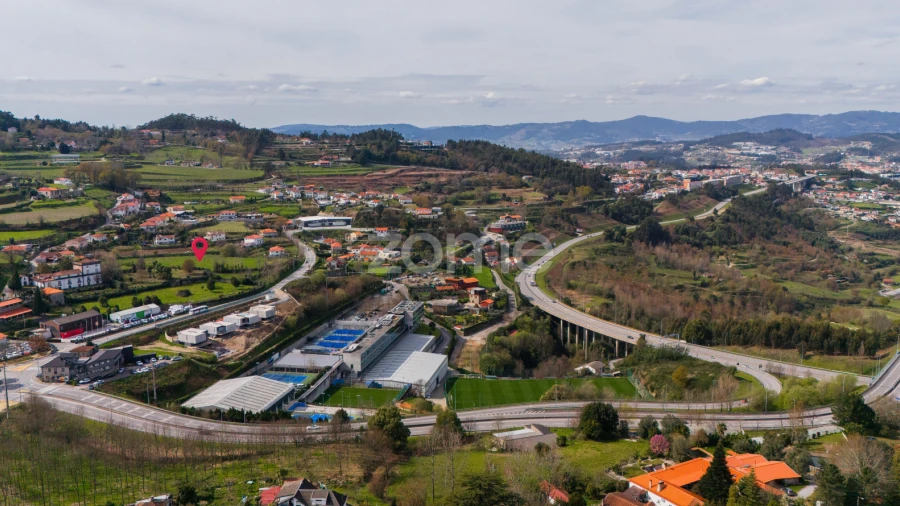 Terreno para Venda em Mesão Frio