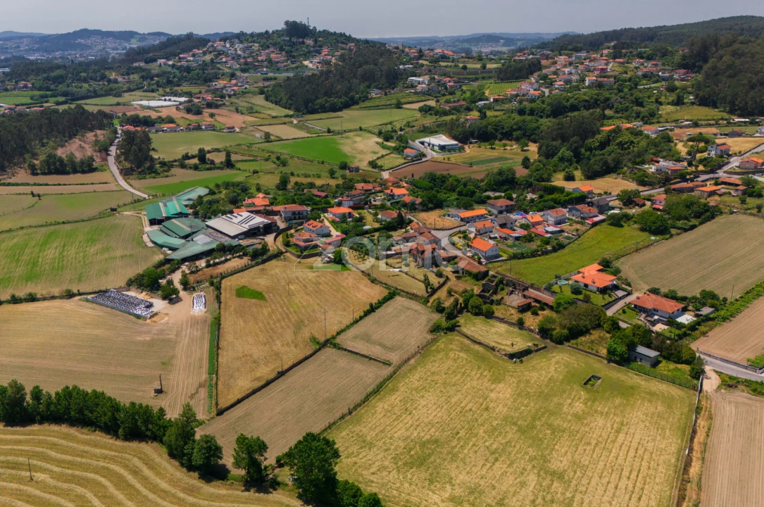 Moradia T7 para Venda em Vale (São Cosme), Telhado e Portela Foto 19
