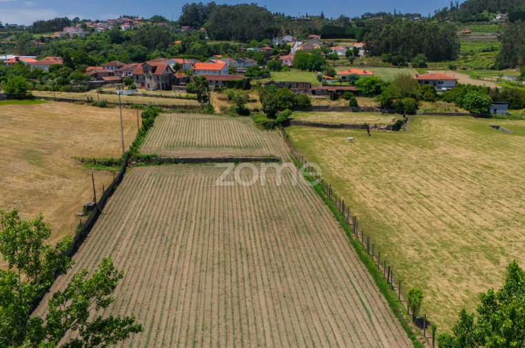 Moradia T7 para Venda em Vale (São Cosme), Telhado e Portela Foto 15