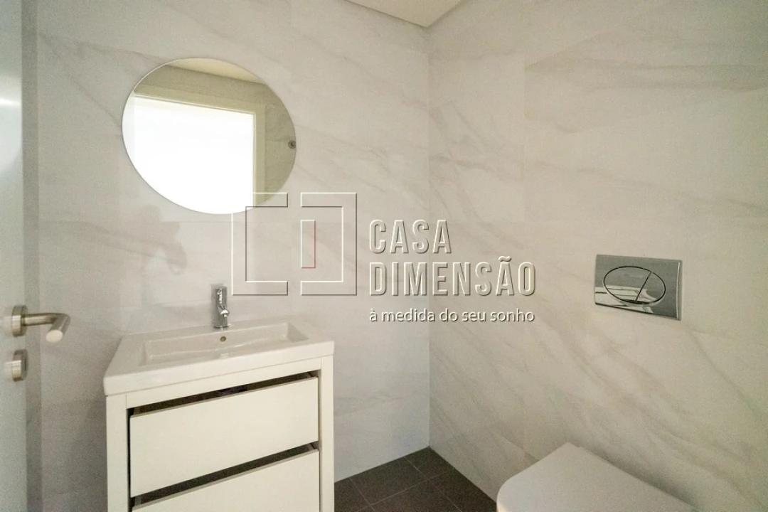 Moradia T3 para Venda em Laranjeiro e Feijó Foto 60