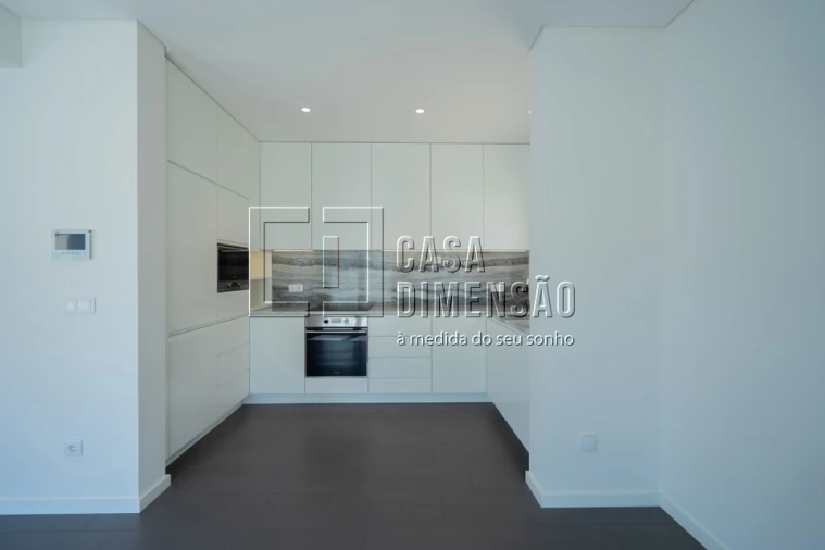 Moradia T3 para Venda em Laranjeiro e Feijó Foto 19