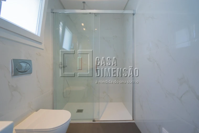 Moradia T3 para Venda em Laranjeiro e Feijó Foto 25