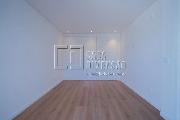 Moradia T3 para Venda em Laranjeiro e Feijó Foto 46