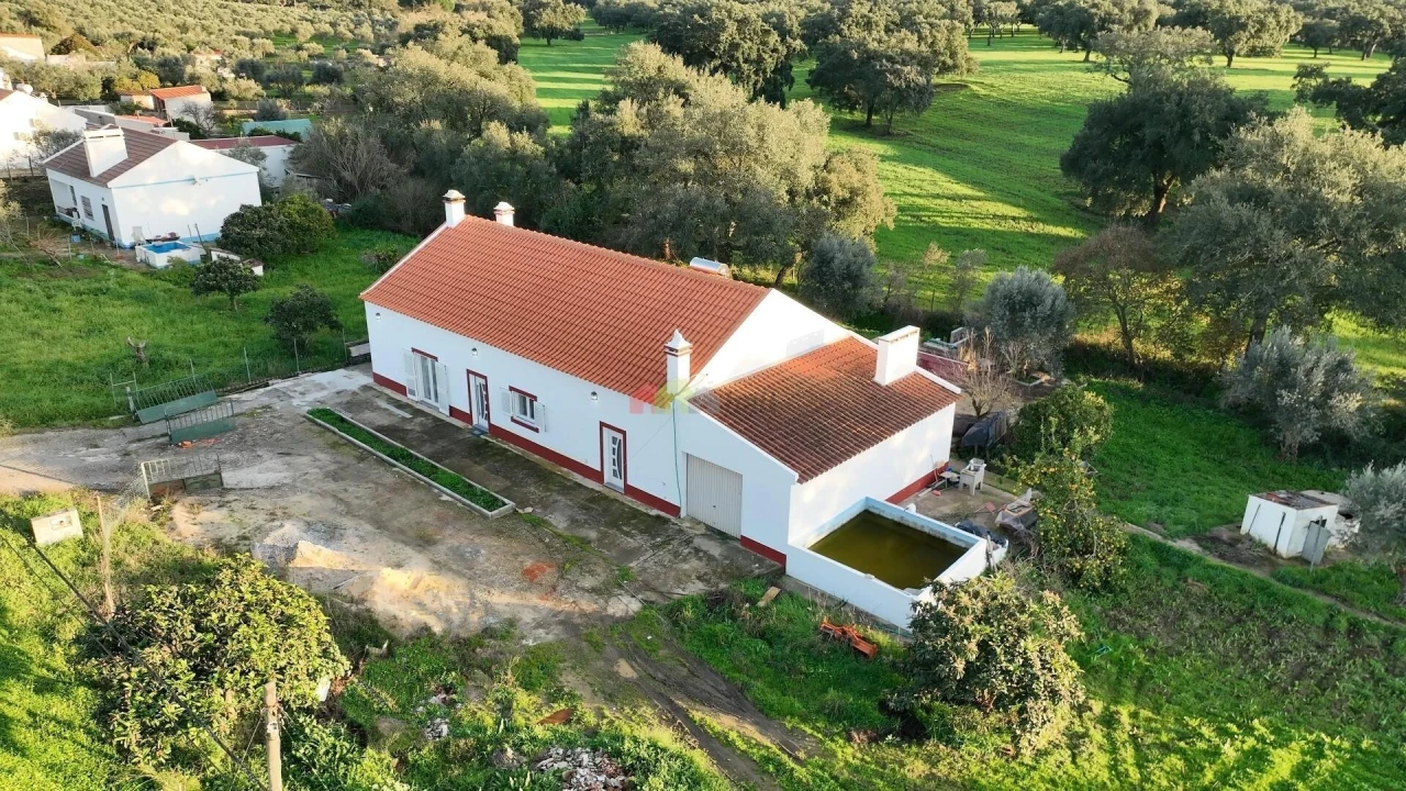 Moradia T3 para Venda em Nossa Senhora da Vila, Nossa Senhora do Bispo e Silveiras Foto 3
