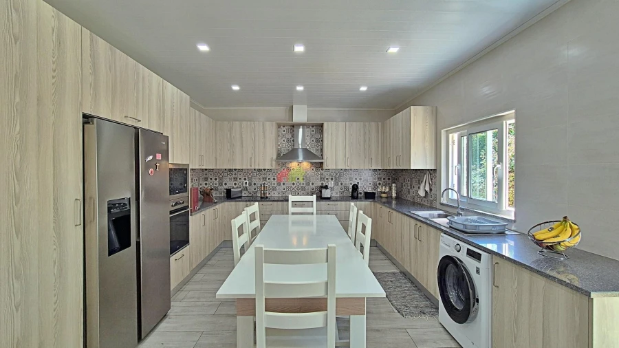 Moradia T3 para Venda em Nossa Senhora da Vila, Nossa Senhora do Bispo e Silveiras Foto 12