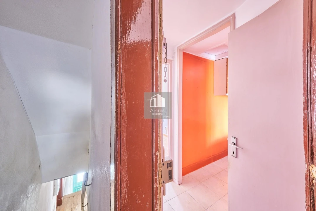 Prédio para Venda em Almada, Cova da Piedade, Pragal e Cacilhas Foto 26