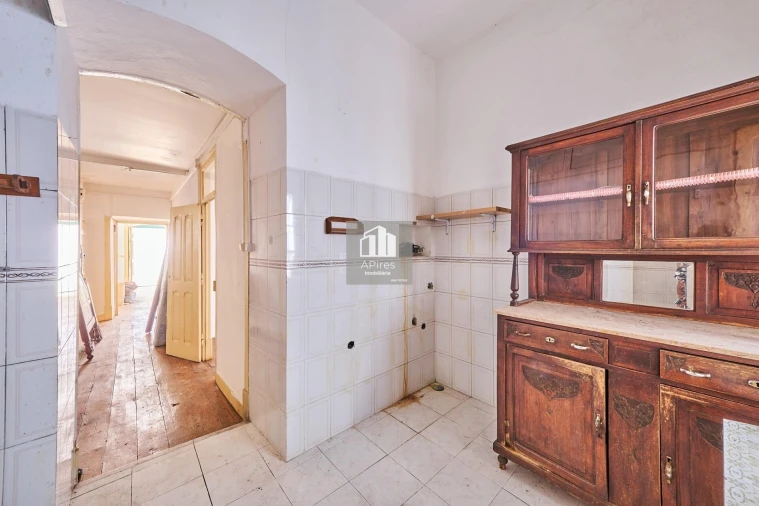 Prédio para Venda em Almada, Cova da Piedade, Pragal e Cacilhas Foto 14