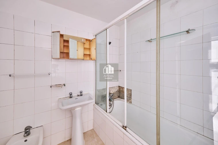 Prédio para Venda em Almada, Cova da Piedade, Pragal e Cacilhas Foto 17