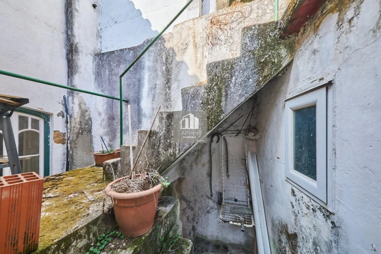 Prédio para Venda em Almada, Cova da Piedade, Pragal e Cacilhas Foto 18