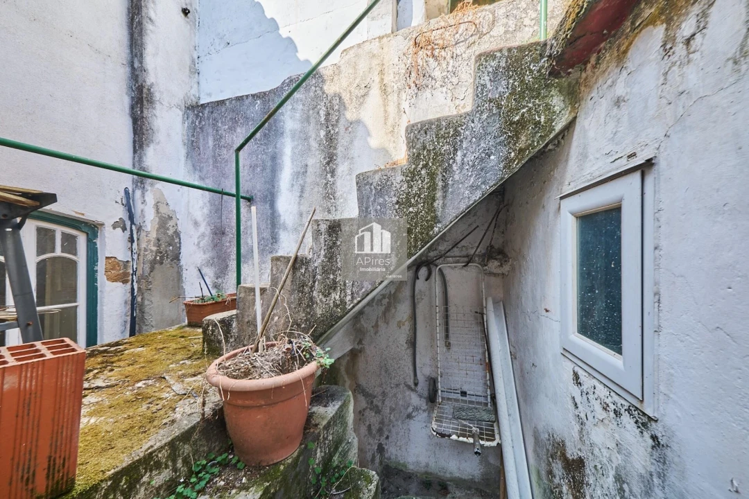 Prédio para Venda em Almada, Cova da Piedade, Pragal e Cacilhas Foto 18
