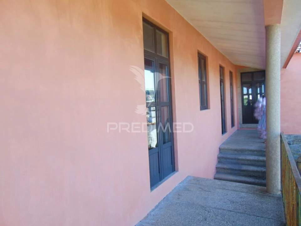 Moradia T9 para Venda em Poiares e Canelas Foto 7