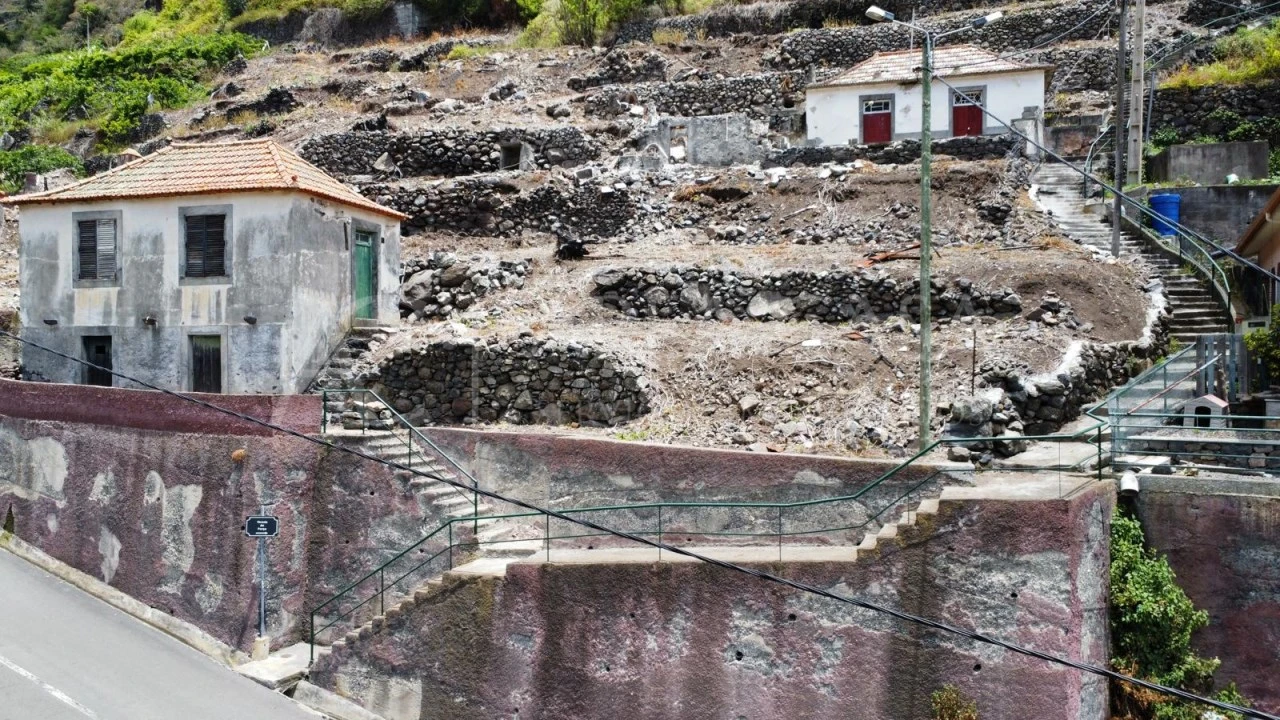 Terreno para Venda em Campanario Foto 14