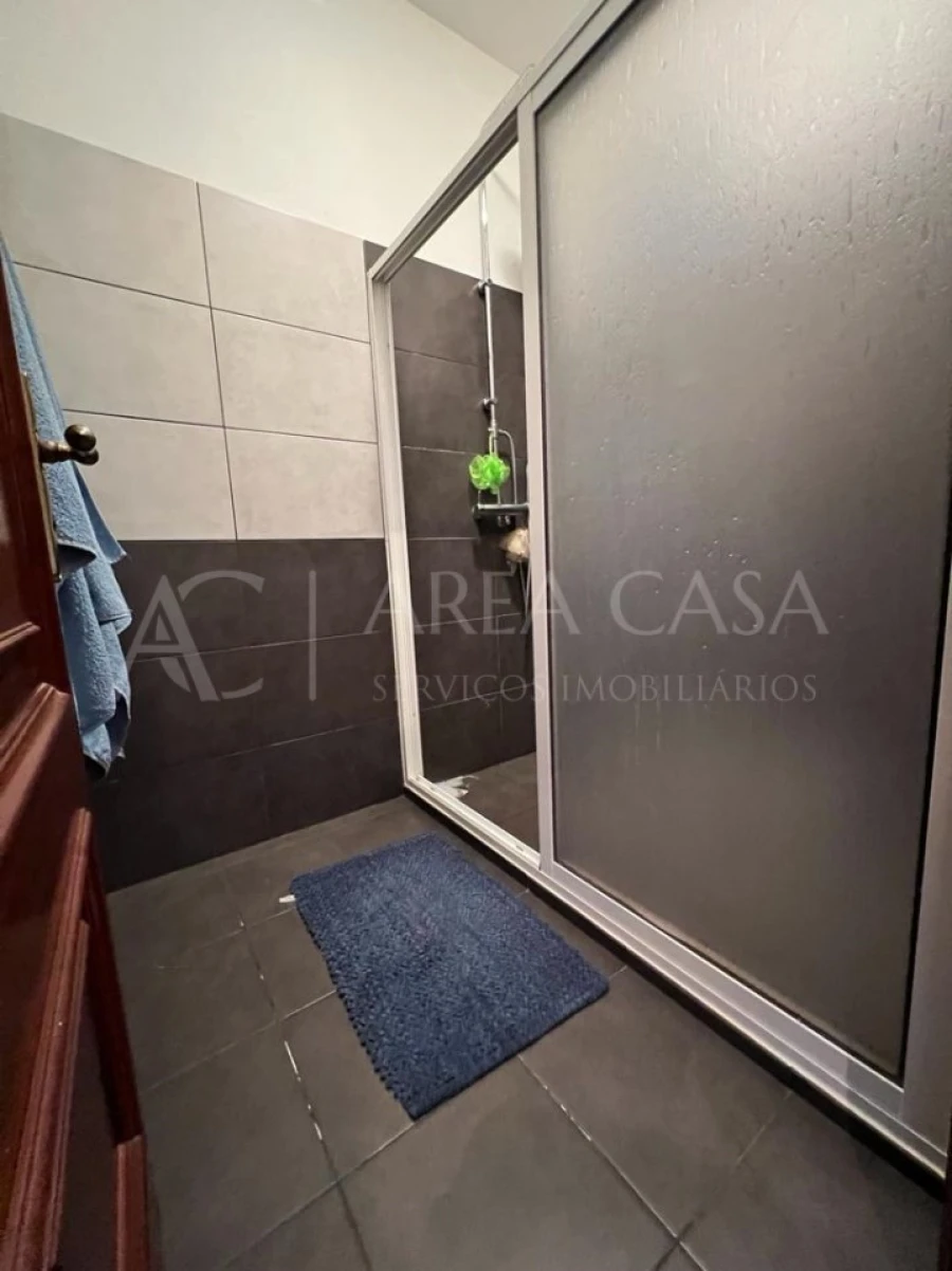 Quinta T4 para Venda em Agua de Pena Foto 13