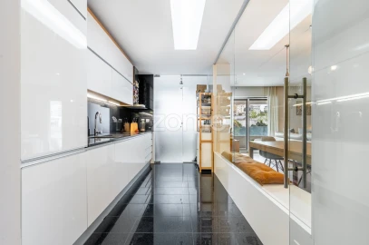 Apartamento T2 para Venda em Campanhã
