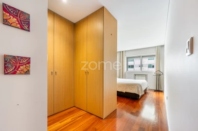 Apartamento T2 para Venda em Campanhã